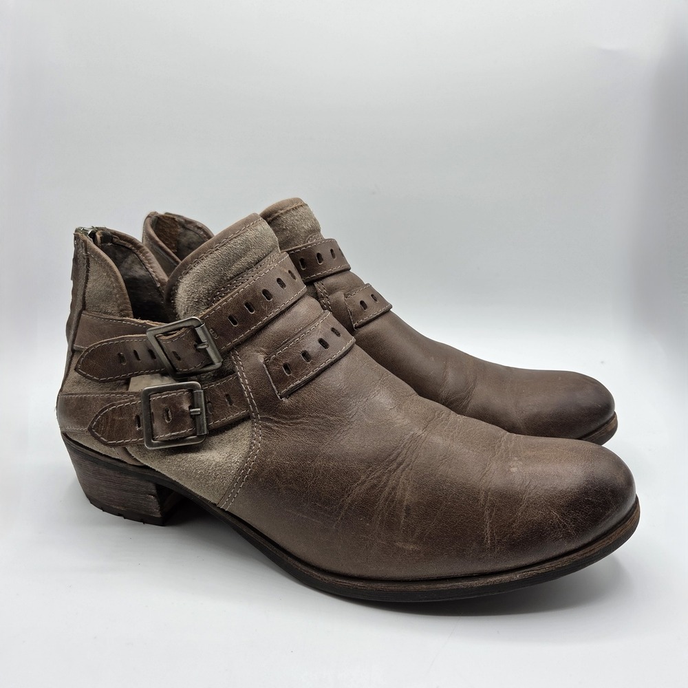UGG Seldon Brown Leather Suede Buckle Strap Back Zip Ankle Moto Boots